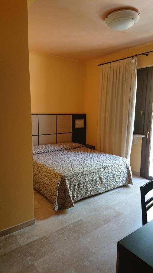 Bed and Breakfast Ai Pigni De Ceru Фумане Екстер'єр фото